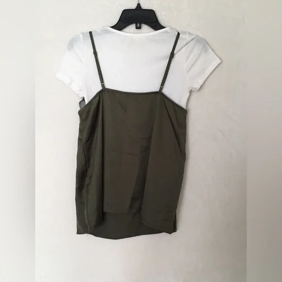 Top - Picture 2 of 3